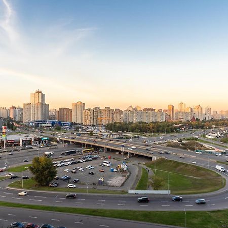 Апартаменты На Метро "Осокорки" Κίεβο Εξωτερικό φωτογραφία